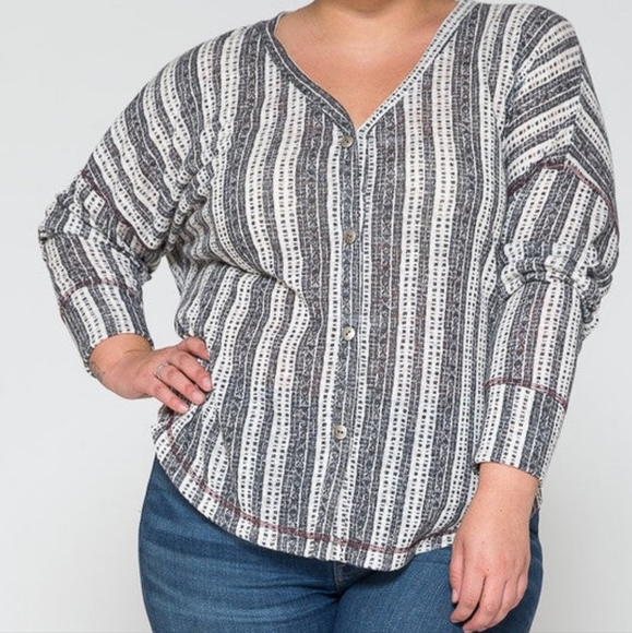 🔸️sale🔸️PS Phoebe Button Down Blouse - Picture 1 of 5